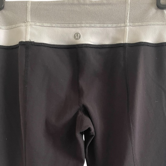 Lululemon Black White Leggings Size 6 - Picture 9 of 13